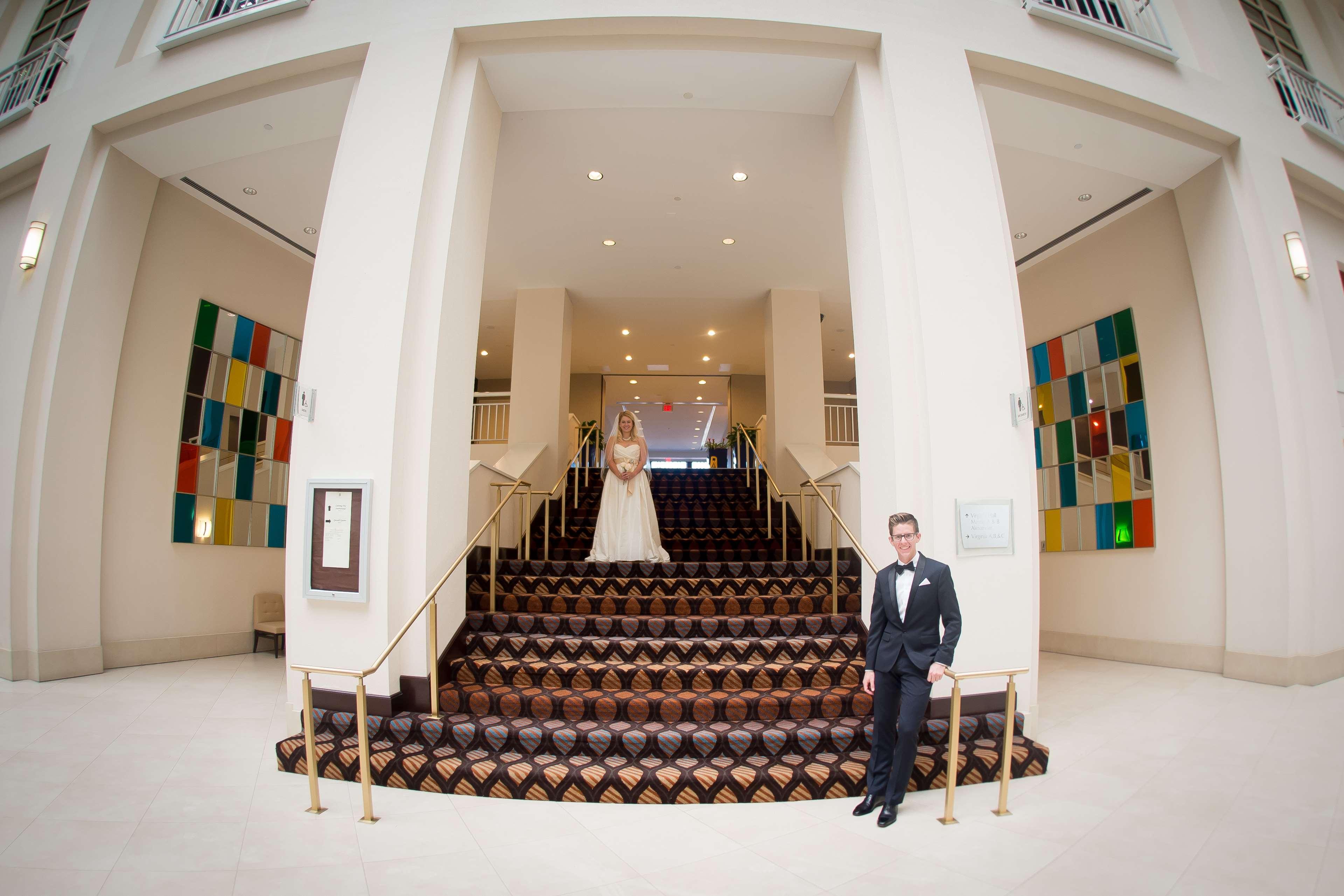 Embassy Suites By Hilton Alexandria Old Town Extérieur photo